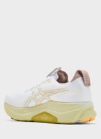حذاء اسيكس kayano 32 white&orange