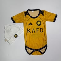 طقم مواليد نادي النصر