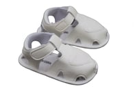 حذاء اطفال صناعه صينيه ابيض ووردي