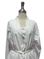 قميص رضاعة قطعتين ابيض