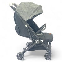 عربية للسفر والطائرة