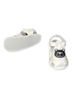 حذاء اطفال صناعه صينيه ابيض