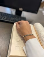 أساور رجالي ليزر تصميم بالأسم أو تاريخ أو عباره حس...