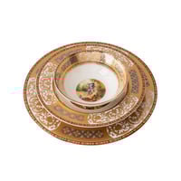 طقم سفرة بورسلين روميو وجوليت مطلي بالذهب 107 قطعة