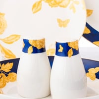 طقم سفرة بورسلين 28 قطعة نقش عسلي أزرق