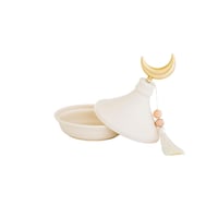 تمرية معدن لون بيج بغطاء مع هلال مذهب مقاس 15*13 س...