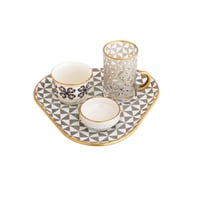 طقم تقديم شاي وقهوة زجاج تركي 4 قطع بألوان عصرية