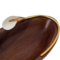 صحن تقديم خشب بروش ذهبي