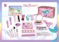 شنطة مستحضرات تجميل مكون من مكياج ومانيكير