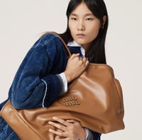 حقيبة ميوميو كانفا - miumiu