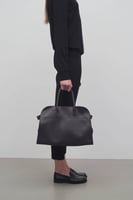 حقيبة ذا رو مارجيو جلد 15 - THE ROW