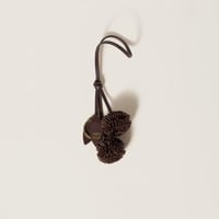 تعليقة من الجلد- miumiu