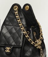 حقيبة شانيل ٢٥ - CHANEL 25