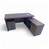 طاولة مكتب مميزة ملحق ادراج - رفوف ثابت مع المكتب...