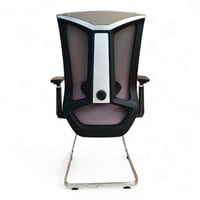 كرسي مكتب جلد فاخر لون رمادي، قاعدة معدنية مع مسان...