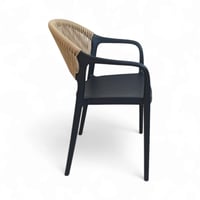 كرسي انيق فيبر لون اسود من كونسنت