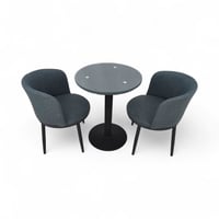 طقم جلسة كرسيين مع طاولة بسطح زجاجي وقاعدة حديد بل...