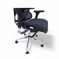 كرسي مكتب دوار فاخر لون اسود من كونسنت