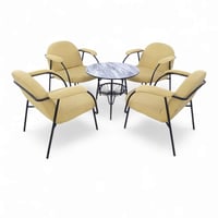 جلسة مقهى راقية 1+4 – طاولة أنيقة مع كراسي قماش بل...