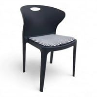 كرسي بلاستيك ابو مخده