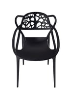 كرسي بلاستيكي بتصميم مميز