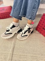 شوز توري بورش