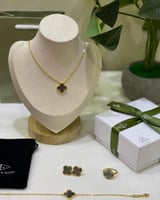 طقم فان كليف