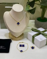 طقم فان كليف