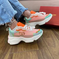 شوز فالنتينو