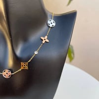 سلسال لويس فيتون