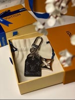 ميدالية لويس فيتون