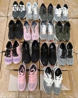 شوز اون رينينق