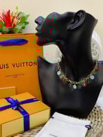 سلسال لويس فيتون