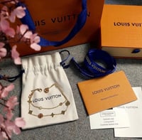 اسوارة لويس فيتون