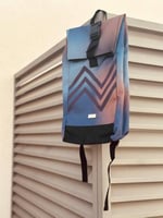 شنطة ظهر من موسكينو 50 في 34 سم