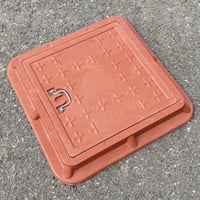 غطاء تفتيش فيبر فتحات ارضية خزان مقاس 30*30 سم