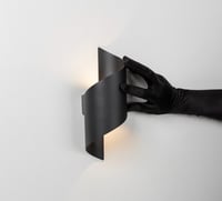 ابليك خارجي ليد اسود حلزوني إيطار اسود - هاتكو