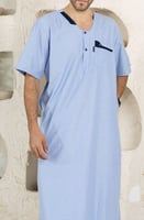 أزرق