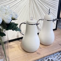 طقم ترامس ضيافة ابيض فضي