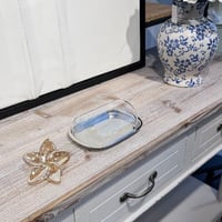 تقديمة غطاء اكريلك صغير