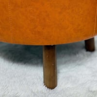 مقعد بوف جلد عسلي