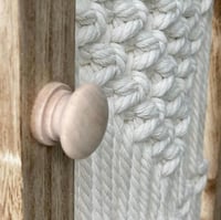 مرايا جدارية خشب وحبال مكرمية – لمسة فنية مميزة