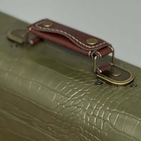 شنطة جلد NORAS