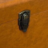 صندوق جلد Vintage Vault