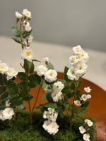 بوكيه ورد صناعي LOGA