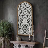 لوحة خشب حفر