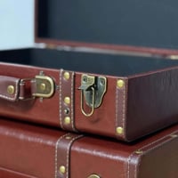 شنطة جلد انتيك OMREEN