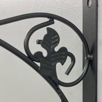 ساعة جدارية زاوية