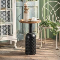 طاولة جانبية