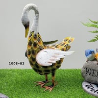 ديكور بطة حديد